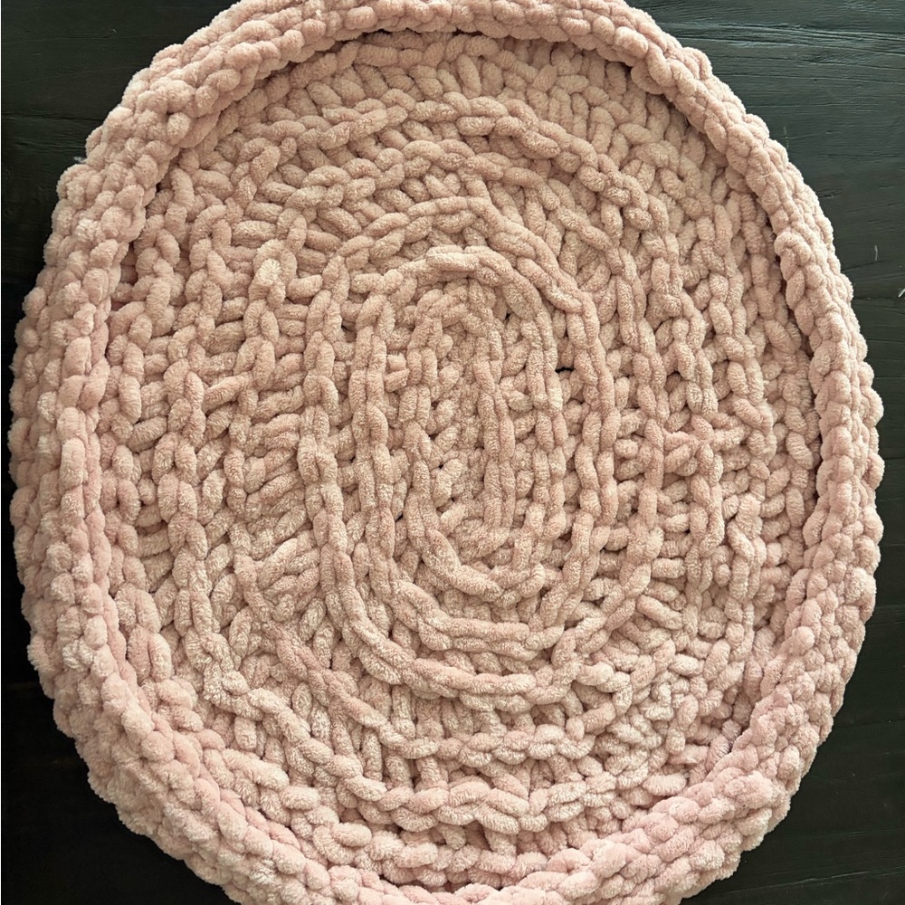 Soft Pink Textured Round Rug - Picture 2 of 2